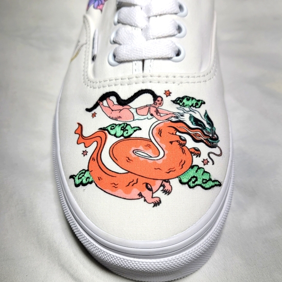 VANS SNEAKERS SIZE M9.5, W11 - Picture 10 of 13